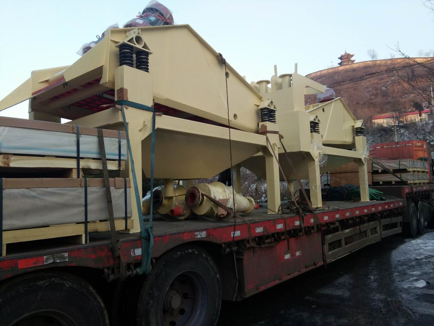 2018��Ԫ��12�հl(f��)���Ϻ���h(hu��n)���O(sh��)�����޹�˾�ļ�ɰ���ՙC��Óˮ�Y